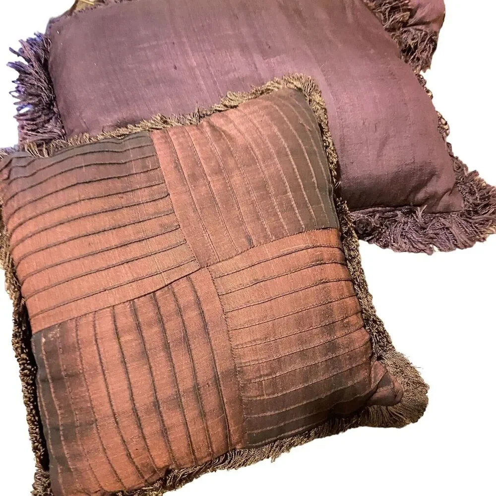 #5902 3pc Set of Purple Bed Throw Pillows